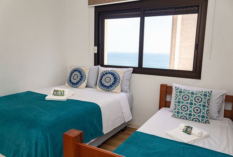 Apê Praia das Astúrias Vista Mar