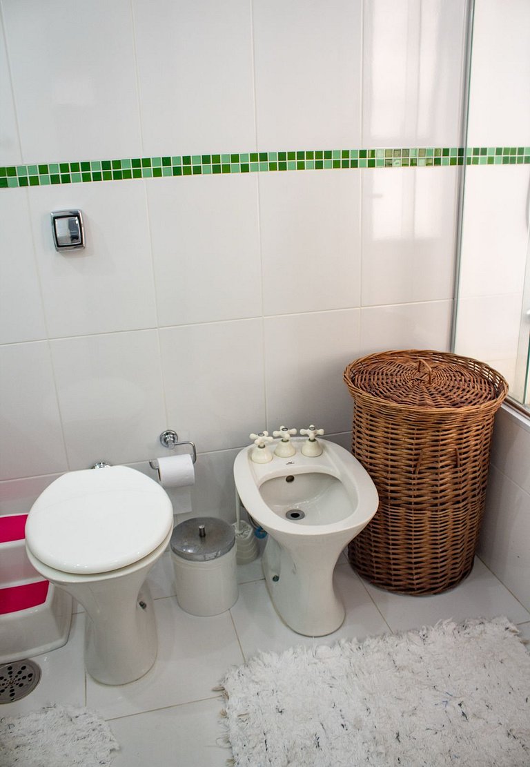 Apê Praia das Astúrias Vista Mar