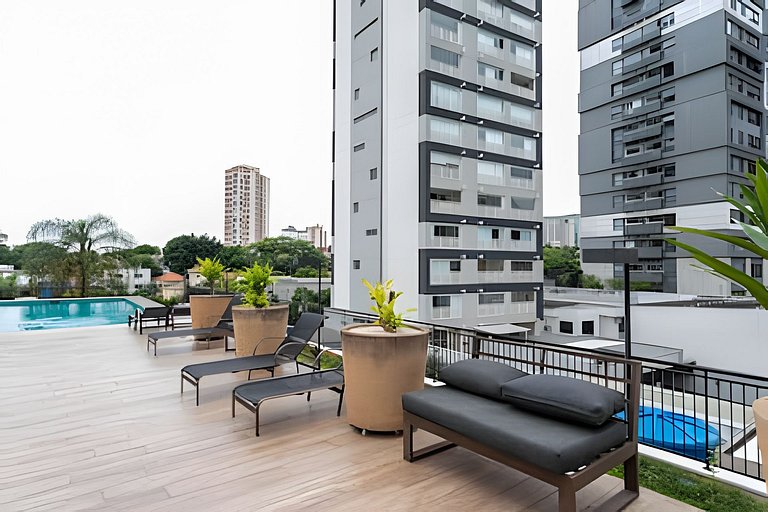 Campo Belo Studio Completo com Garagem e Conforto