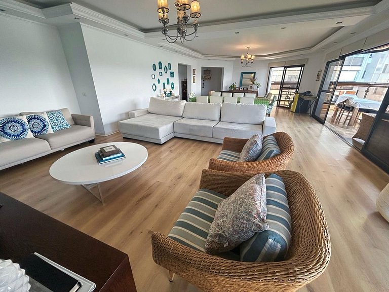 Apê Praia das Astúrias Vista Mar