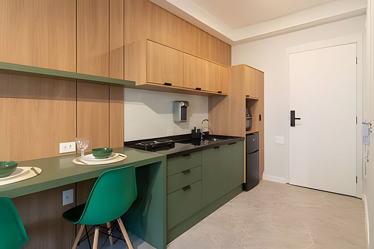 Próx Metrô Paraíso e Paulista | Piscina Aquecida