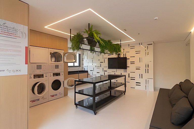 Próx Metrô Paraíso e Paulista | Piscina Aquecida