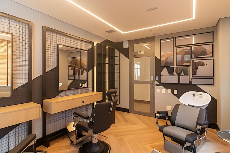 Próx Metrô Paraíso e Paulista | Piscina Aquecida