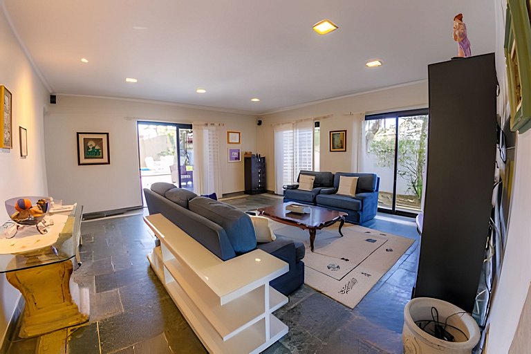 Piscina e Conforto para 10 Pessoas Jd. Acapulco