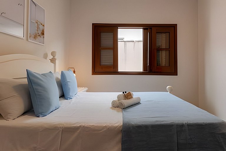 Casa Frente Mar com Jardim Amplo e Churrasqueira