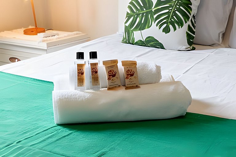 Casa Frente Mar com Jardim Amplo e Churrasqueira