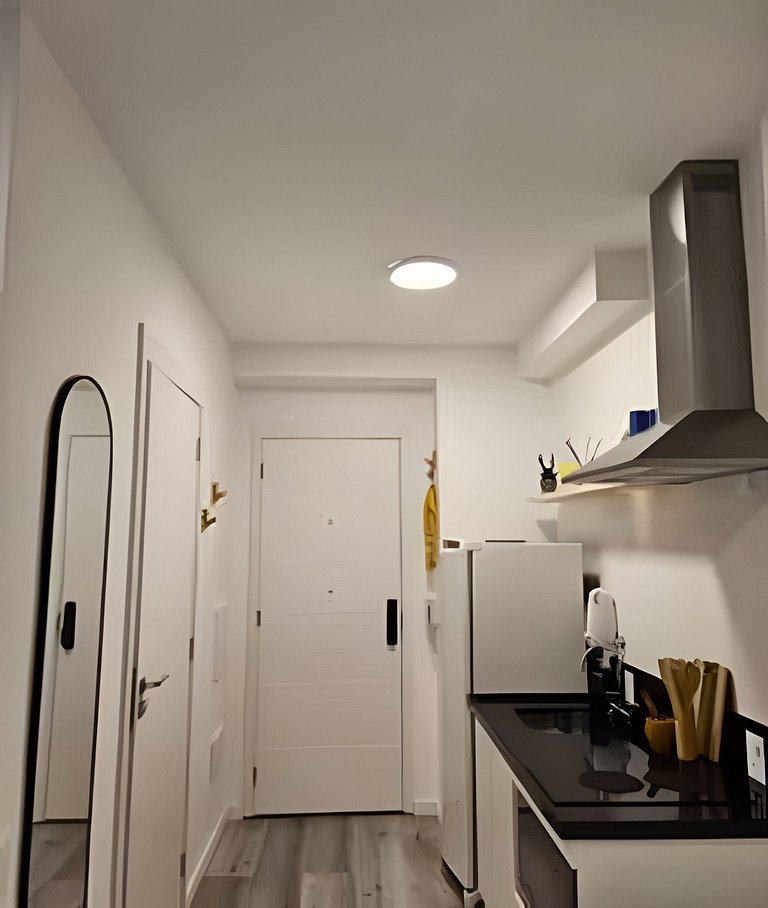 Studio Completo a 450m do metrô | Próx. Paulista