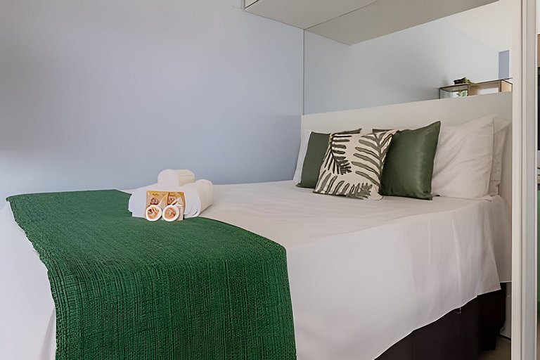 Campo Belo | Apto Completo com Garagem